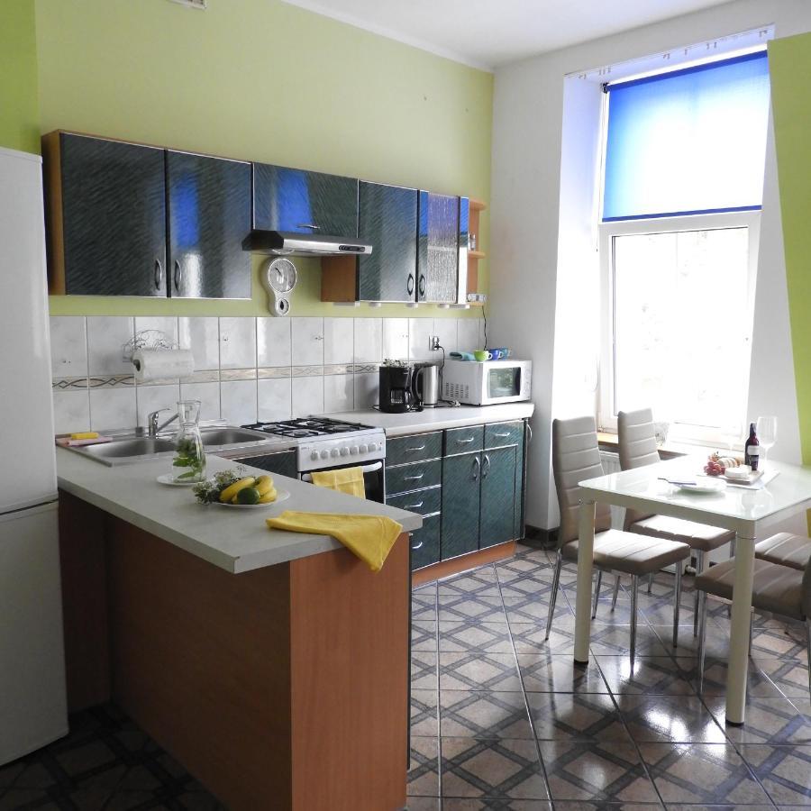 Apartament Przy Parku Apartment กีจิซโก ภายนอก รูปภาพ