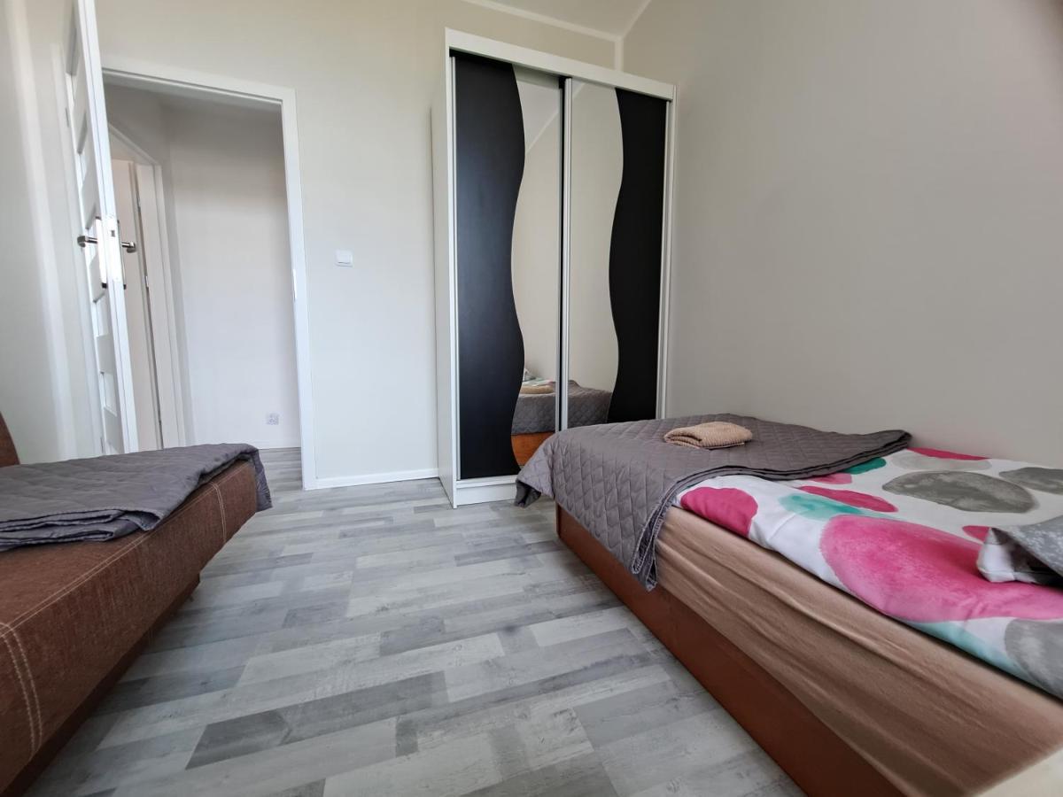 Apartament Przy Parku Apartment กีจิซโก ภายนอก รูปภาพ